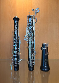 Josef Oboe Modell TGS/1 ,Tiida, Halbautomatik, Mechanik Silber mit vergoldeten Böcken